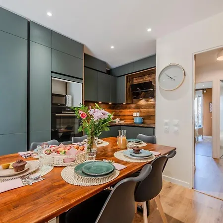 דירה Zephyr By Kleidos- 15min! 3 Chambres, 2 Terrasses, 2 Parkings, 2 Salles De Bain ביוסי-סיינט-ג'ורג'