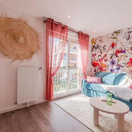 Zephyr By Kleidos- 15min! 3 Chambres, 2 Terrasses, 2 Parkings, 2 Salles De Bain דירה